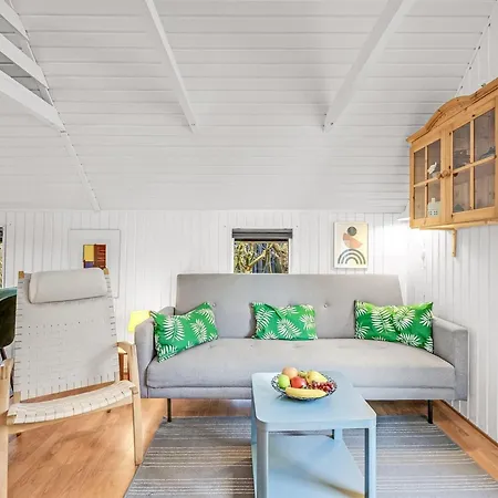 Ely - 980m To The Fjord By Interhome *